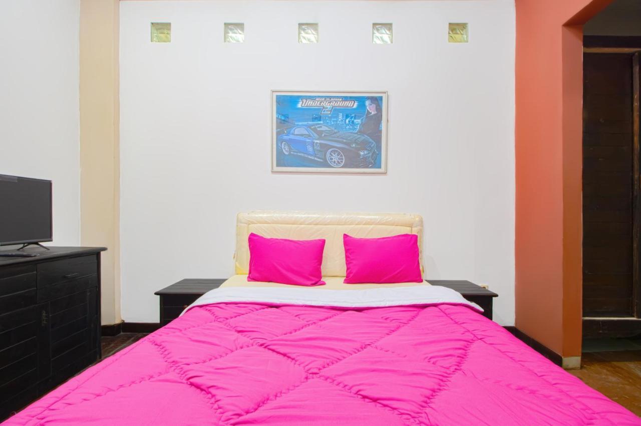 Tobana House Bintaro Otel Cakarta Dış mekan fotoğraf