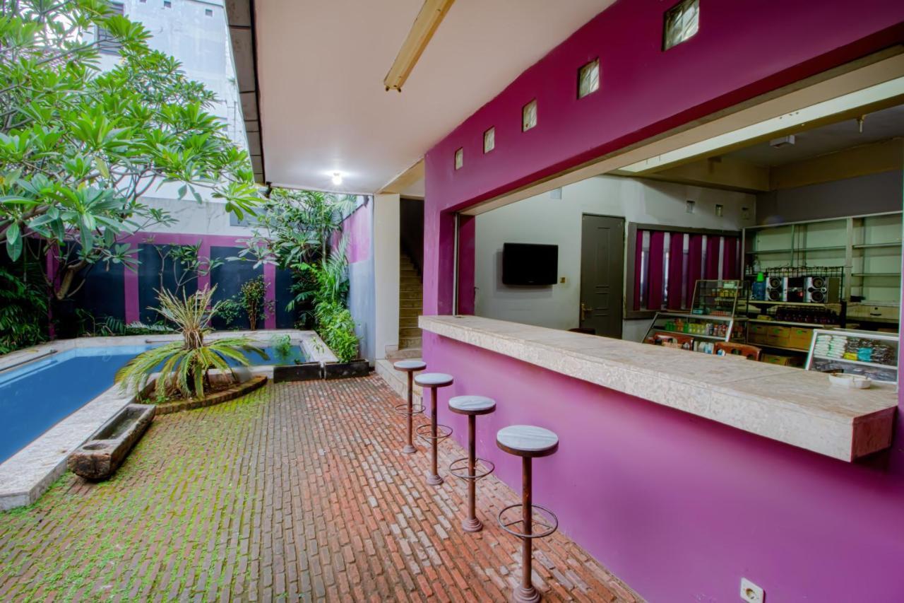 Tobana House Bintaro Otel Cakarta Dış mekan fotoğraf